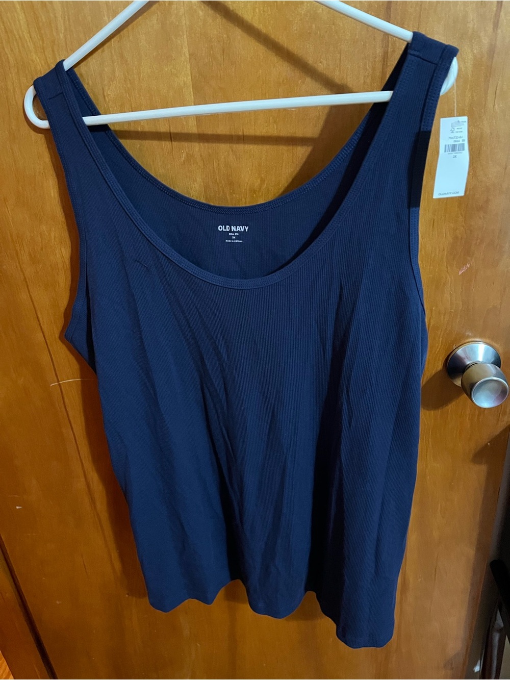 Three Old Navy Women's Slim Fit 3x Ribbed Scoop Tank Tops - 2 Navy and 1 Black